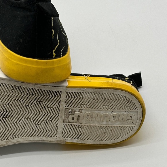 Pokemon Pikachu Shoes Canvas Slip Ons Men's New Groundup Size 11.5‎ - Picture 11 of 15